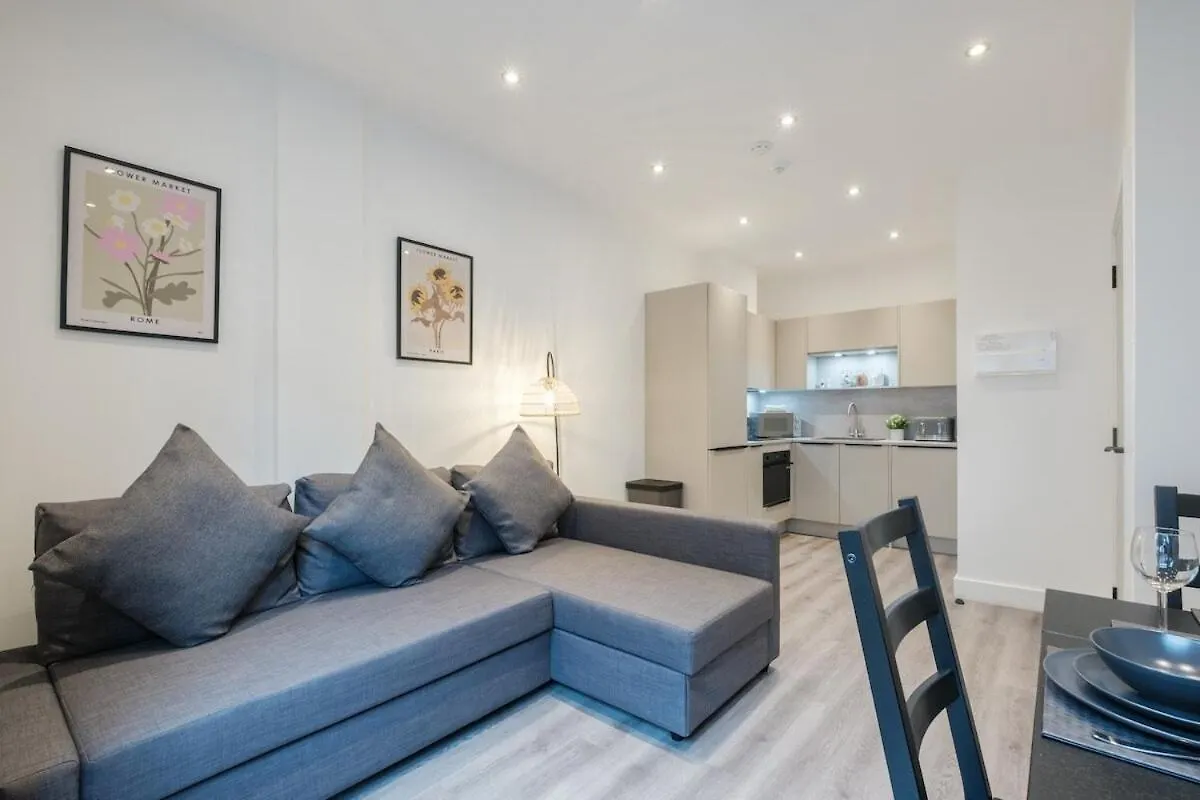 Hull City Centre Converted Brewery Apartment 4 Kingston upon Hull