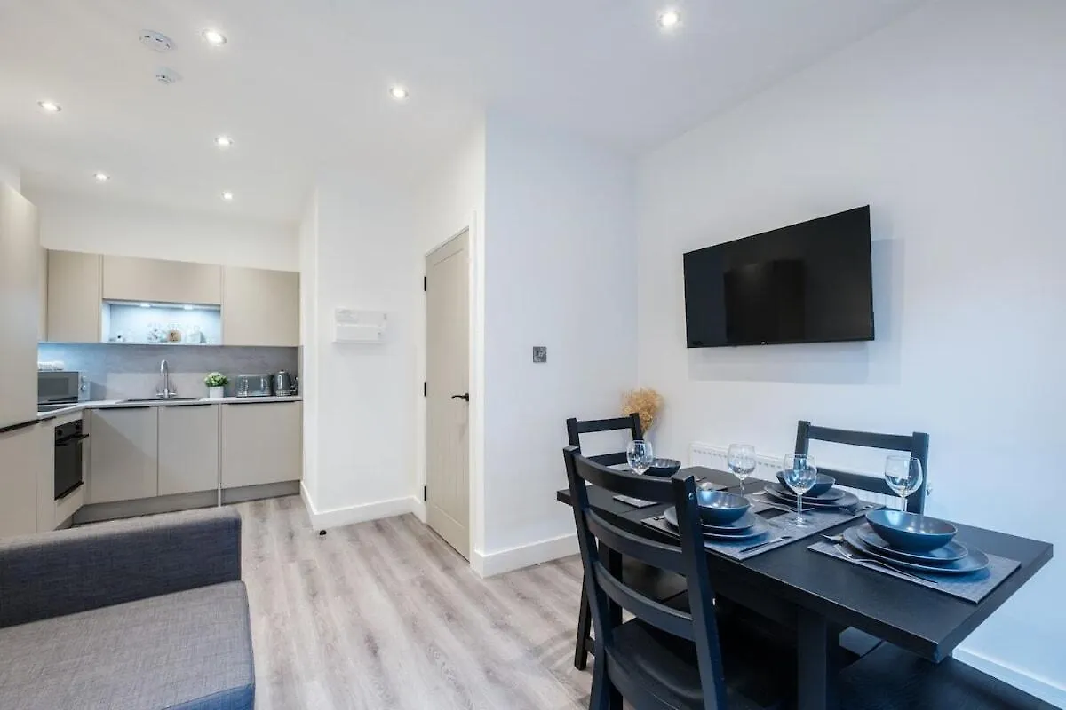 Hull City Centre Converted Brewery Apartment 4 Kingston upon Hull
