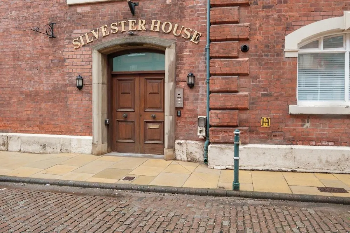 Hull City Centre Converted Brewery Apartment 4 Kingston upon Hull